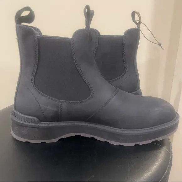 Sorel Hi Line Mens Size 10 Shoes Black Leather Pull On Comfort Chelsea Boots