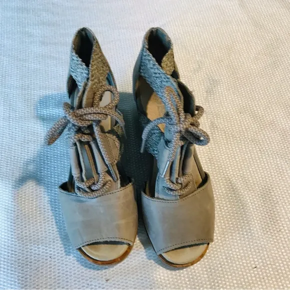 Sorel Women's Wedge Sandals