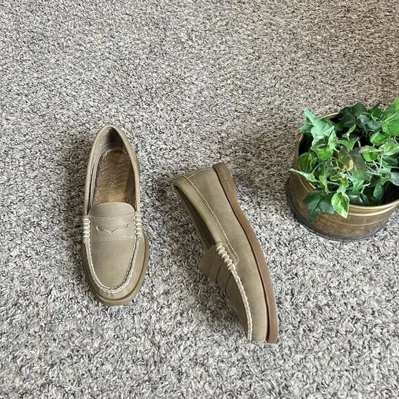 Sperry Womens Size 5.5 Penny Loafers Flats Shoes Greenish Brown Comfort EUC