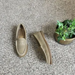 Sperry Womens Size 5.5 Penny Loafers Flats Shoes Greenish Brown Comfort EUC