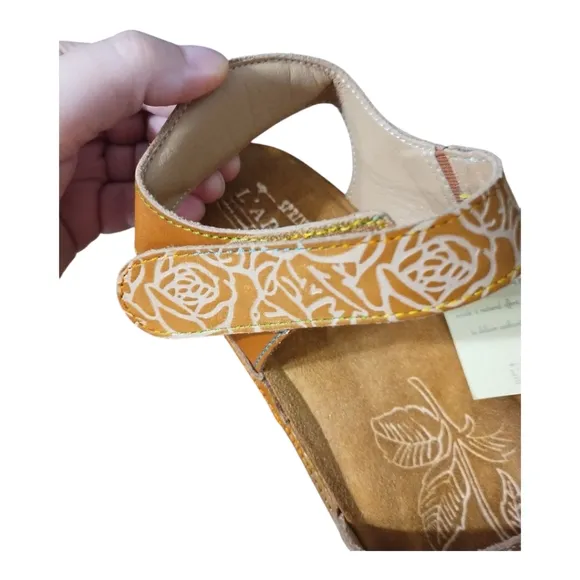 Spring Step L' Artiste Embossed Floral Leather Wedge Comfort Boho Sandal 41