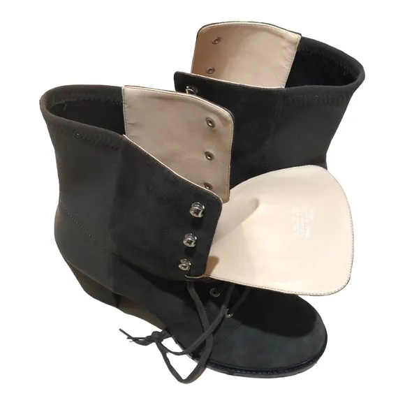 Stuart Weitzman‎ Savannah Grey Suede Leather lace up Ankle granny heeled boots