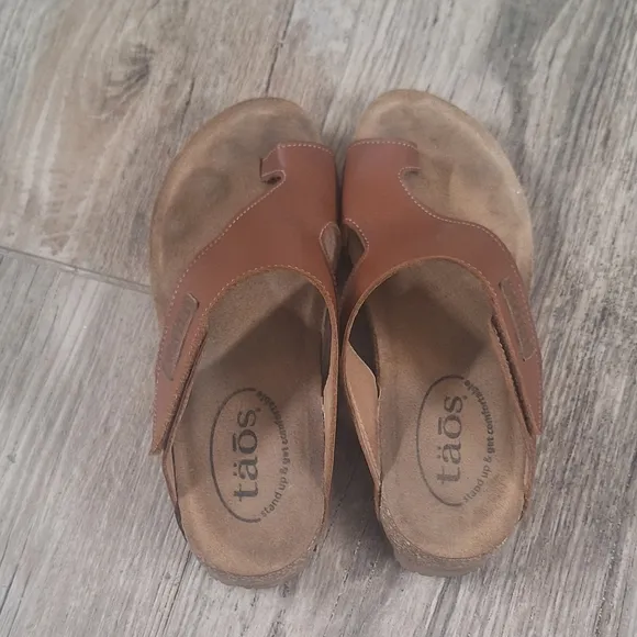 Taos Footwear Leather Heeled Sandals Sz5.5