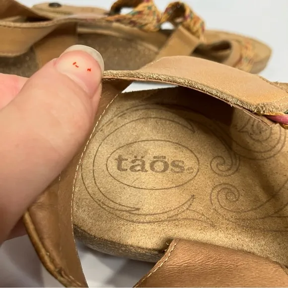 Taos Trulie sandals comfort sandals size 9-9.5