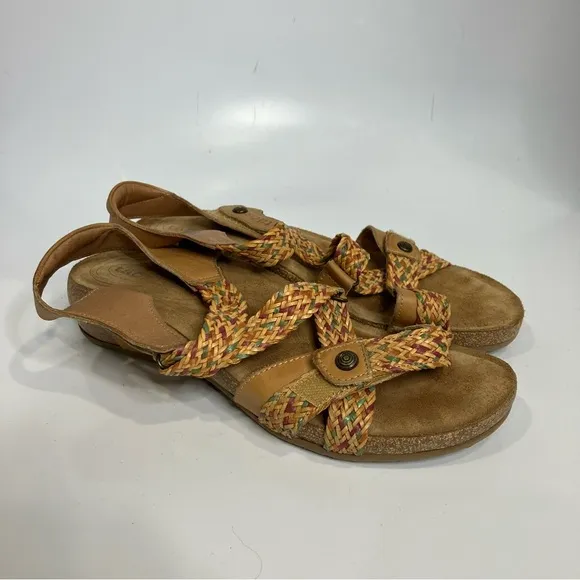 Taos Trulie sandals comfort sandals size 9-9.5