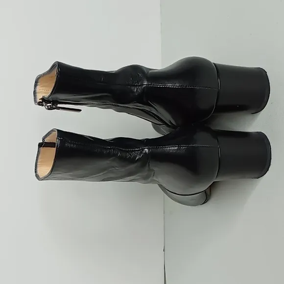 Taryn Rose - Rare - Italian made Ankle Boots w/Knee High Chaps - Black -41/10