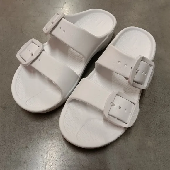 Telic Women's Boise Bliss Soft Arch Recovery Buckle Sandals Snow White Sz 2XS