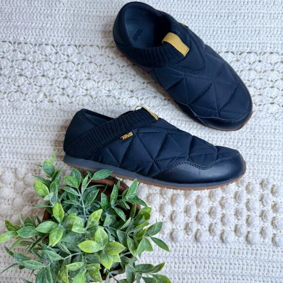 TEVA Men's 9 Ember Moc Sneaker Quilted Insulated Outdoor Shoes Black Unisex