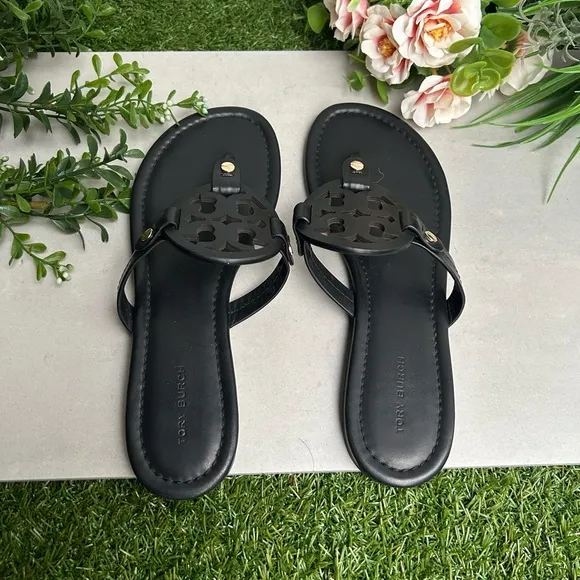 TORY BURCH Miller black leather Sandals size 8.5 women thong summer sandals