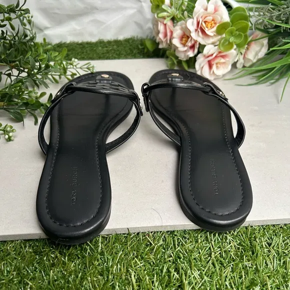 TORY BURCH Miller black leather Sandals size 8.5 women thong summer sandals