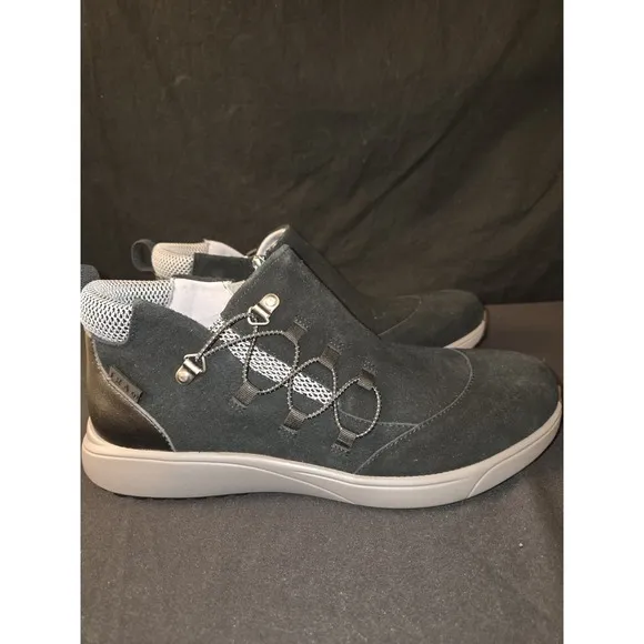 TRAQ by Alegria Women's Vista Smart Walking Shoe TRA VIS 5001 SZ 42 SIZE 9.5-10