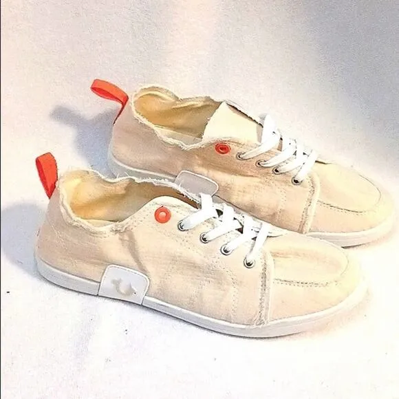 True Religion Sneakers Sz 9 Sahana Lifestyle Fitness Casual Natural Neutral NEW