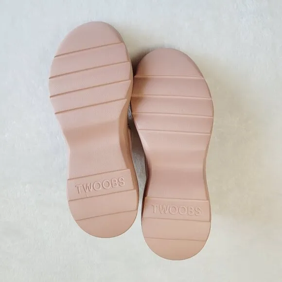 TWOOBS The Sneaky Jane Pink Mary Jane Shoes Sneakers in Blush Pink