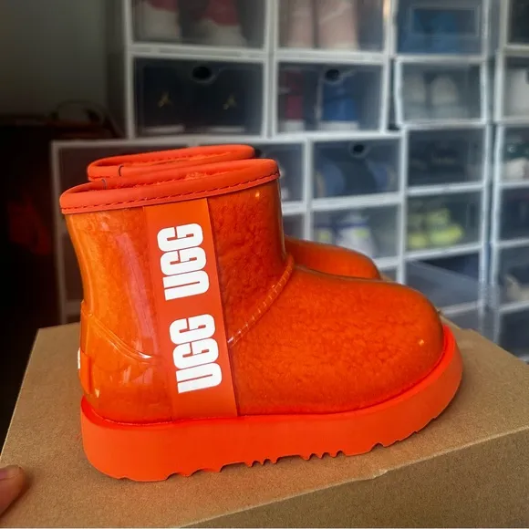 UGG Kids Shoes - Vibrant Orange