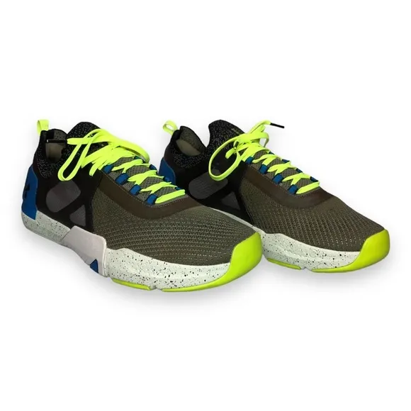 Under Armor Mens Tribase Reign Sneakers Tennis Shoes Jogging Fitness size 12.5