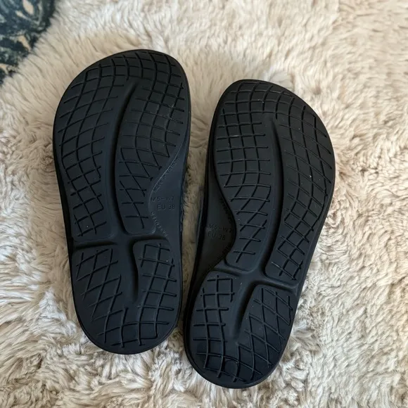 Unisex OOriginal Sport Thong Black/Azul Sandals size 7
