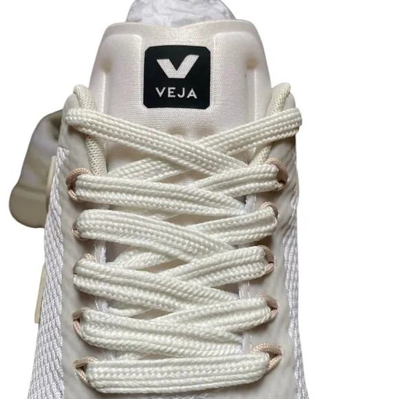 VEJA Condor 2 Alveomesh Running Shoes Size 36