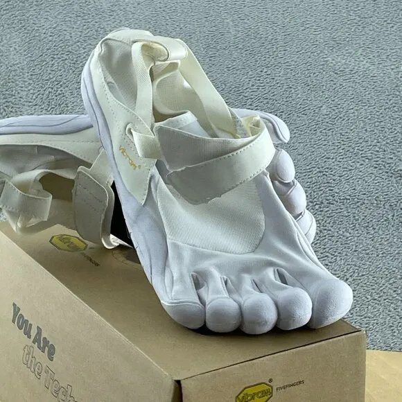 Vibram Men's FiveFingers KSO, Vintage White, 48 EU / 12.5-13 US NWB S152