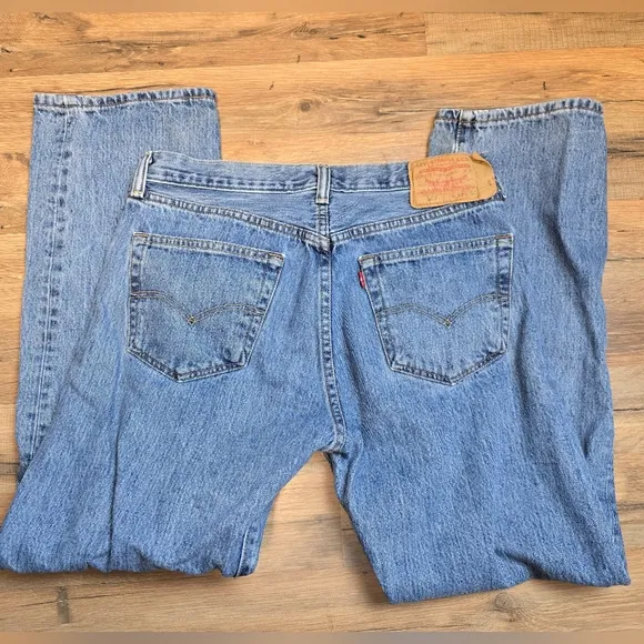 Vintage Levi’s 501xx Denim Blue Jeans 501 Men’s 34x30 Fits 32x30 Made In Haiti