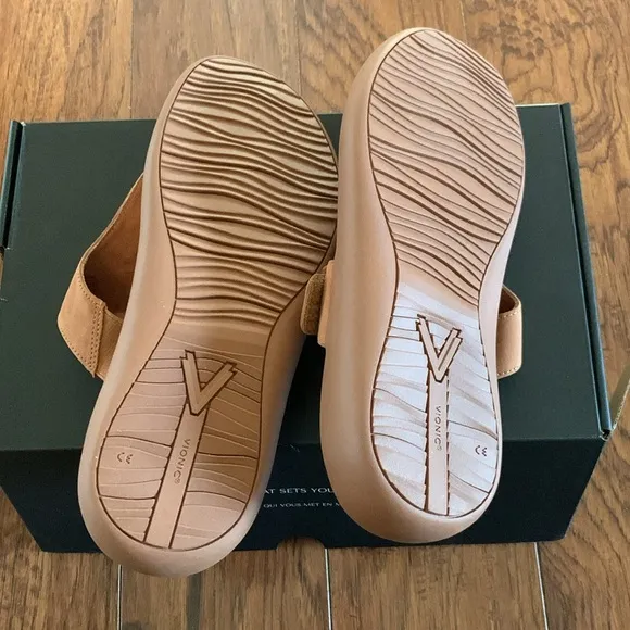 Vionic activate recovery sandals size 11
