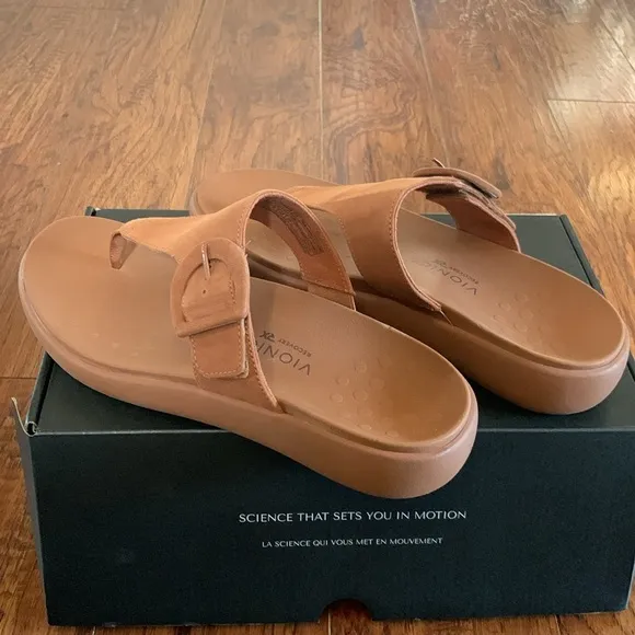 Vionic activate recovery sandals size 11