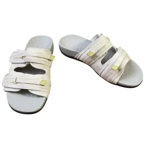 Vionic Sz. 5 White &amp; a Hint of Neon Comfort Adjustable Straps Orthopedic shoe