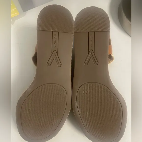VIONIC(New) Leather Upper Sandals Womens CALERA Wedge Sandal Size 7.5