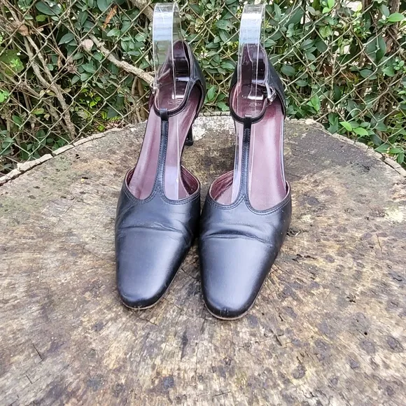 Women Vintage Leather Black Ankle Strap Sandals By Coach Size 8.5B/Women Designe