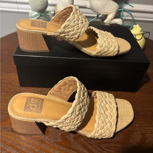Women’s Dolce Vita Raffia Braided Sandals - Size 7.5 Worn once for 5 hours