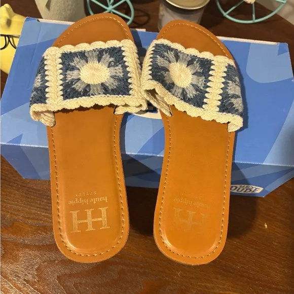 Women's Sandals Brand is Haut Hippie Style  Light Blue &amp; Cream Size 7.5 worn 1x